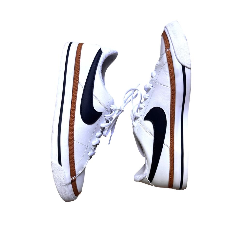 Nike Youth Court Legacy White Sneakers Youth Size 7/Women Size 8.5